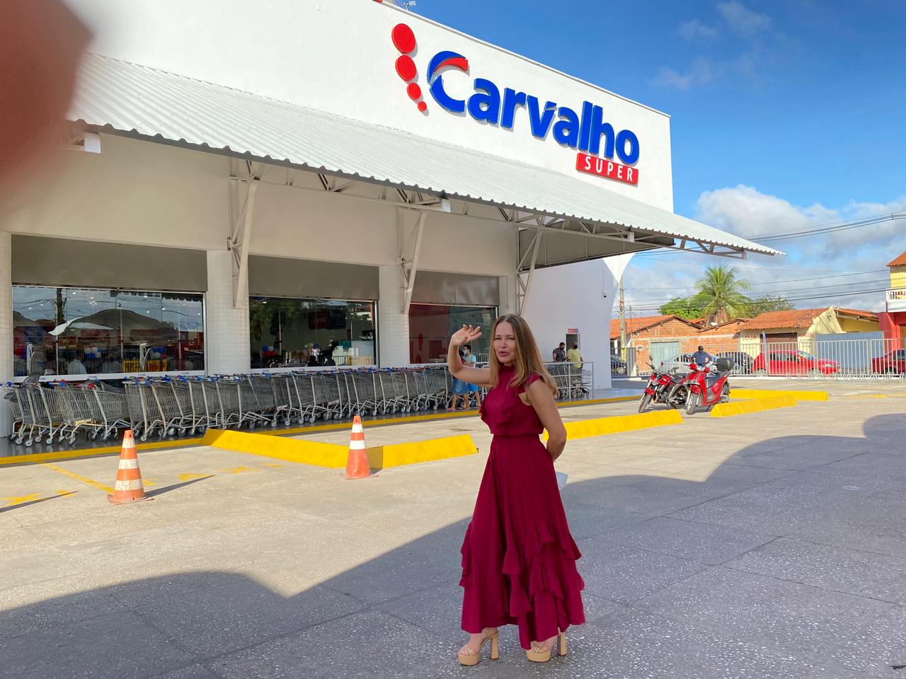 Carvalho Super reinaugura loja no Santa Maria da Codipi - De tudo um pouco