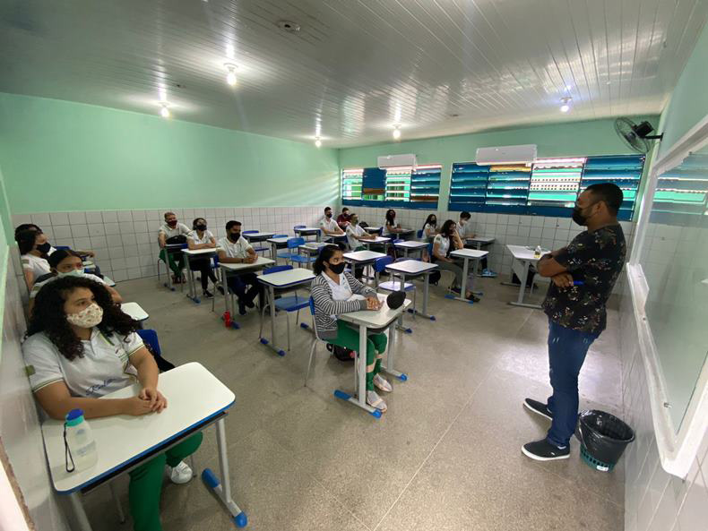 90 Mil Alunos Da Rede Estadual Retornam às Aulas Presenciais Nesta