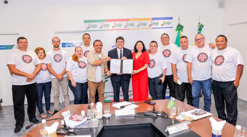 Rafael Fonteles recebe motoristas por aplicativo e anuncia IPVA zero para categoria