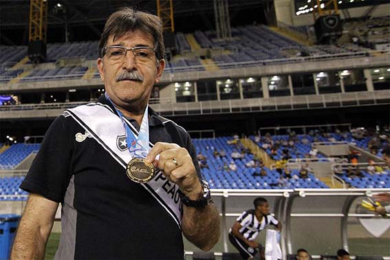 Lançamento do Time Progresso acontece dia 10 de março com presença do técnico René Simões