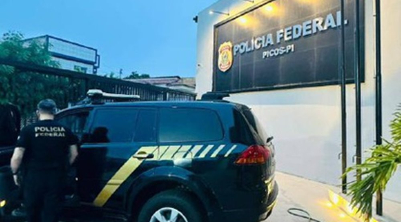 Operação da Polícia Federal combate crimes de abuso sexual infantil pela internet em Picos