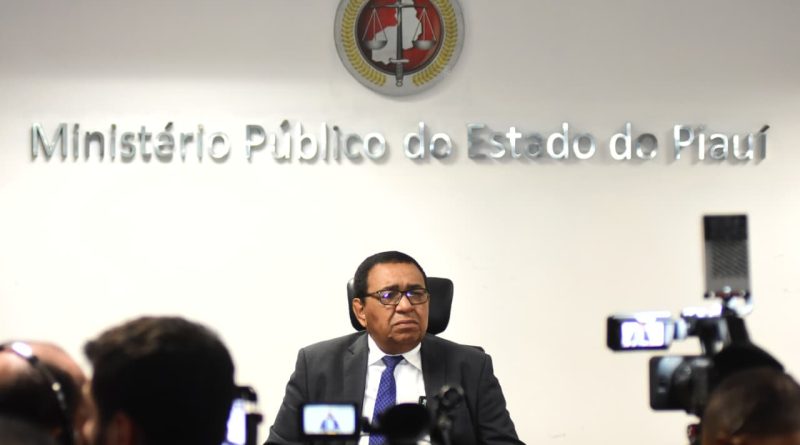 Procon fiscaliza distribuidoras e mais de 100 postos por suspeita de aumento abusivo no preço dos combustíveis no Piauí