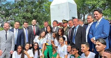 Rafael Fonteles participa das homenagens pelos 203 anos da Batalha do Jenipapo em Campo Maior