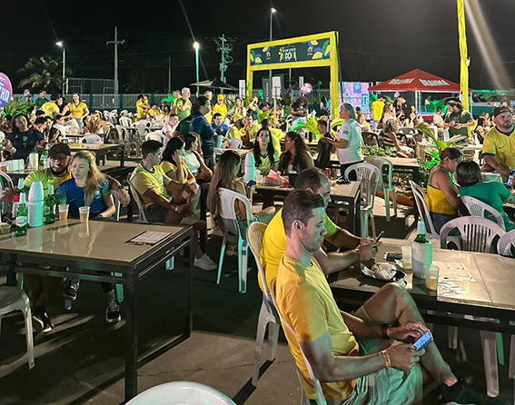 Restaurante Pé de Coco reúne torcedores para acompanhar os jogos da Copa do Mundo