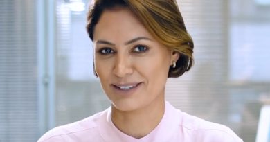 Michelle Bolsonaro deixa de seguir Eduardo, Carlos e Jair Renan em meio a crise familiar