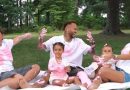 Neymar será pai pela quinta vez e descobre sexo do bebê em festa com a família