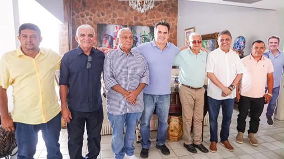 Lideranças de Barras participam de reunião em busca de benefícios para o município