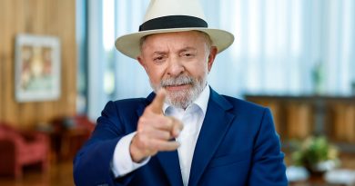 Lula diz que EUA podem tentar interferir nas eleições brasileiras e critica filhos de Bolsonaro