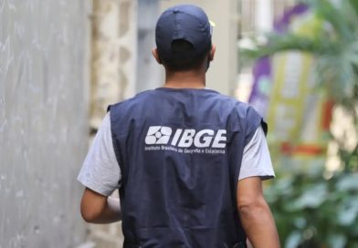 IBGE prorroga inscrições de seleção com 1.466 vagas temporárias e salários de até R$ 5,2 mil