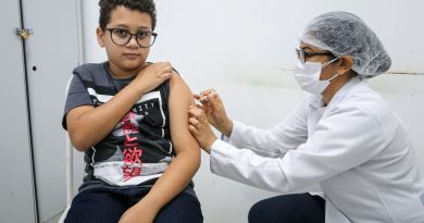 Férias escolares são oportunidade para colocar vacinação de crianças e adolescentes em dia, alerta FMS
