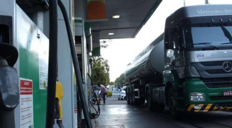 Câmara aprova crédito de R$ 10 bilhões para subsidiar preço do diesel