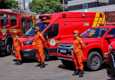 Governo do Piauí forma novos bombeiros e entrega viaturas para reforçar combate a incêndios