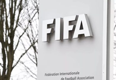 Uefa anuncia boicote a Copas do Mundo contra projeto da Fifa