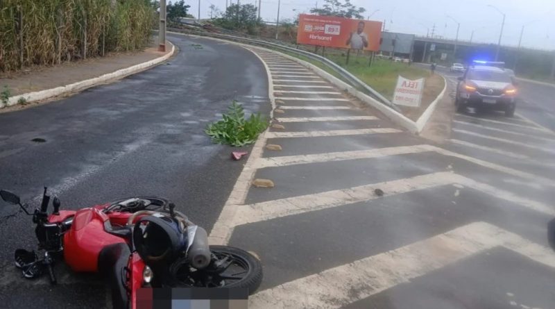 Motociclista morre após perder o controle da moto na descida da Ponte Anselmo Dias, em Teresina