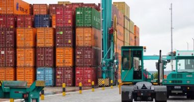 Governo inicia reuniões com setores afetados por tarifa de 25% dos EUA sobre produtos brasileiros