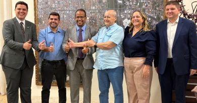Silvio Mendes sanciona lei de Leôndidas Júnior que gera mais segurança na aplicação de vidro na construção civil