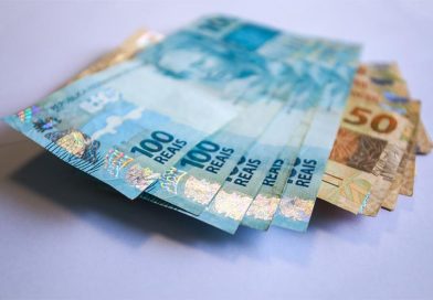Poupança tem retirada de R$ 7,15 bilhões em julho, maior saída para o mês desde 2022