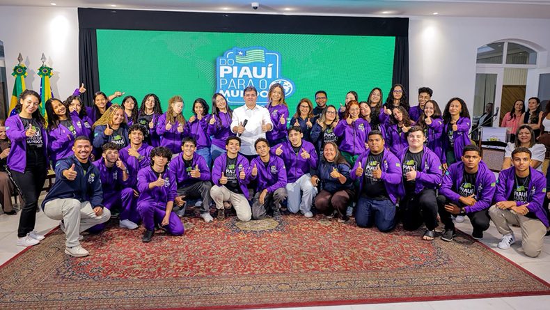 60 estudantes do Piauí embarcam para intercâmbio em Portugal neste sábado