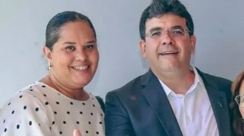 Mara Beatriz é exonerada da chefia do Cerimonial do Governo do Piauí