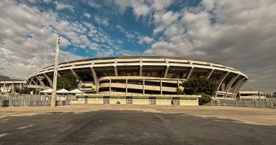 Flamengo e Fluminense são alvo de multa e investigação na gestão do Maracanã