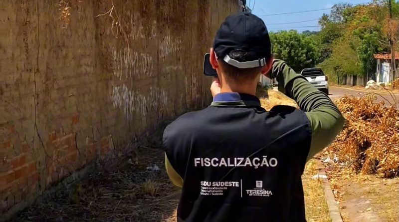 B-R-O-BRÓ: SDU intensifica fiscalização contra queimadas em terrenos baldios
