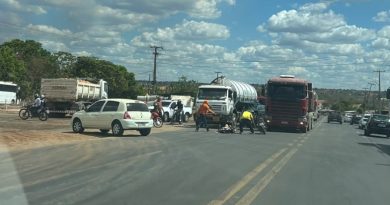 Mulher fica ferida em acidente na BR-226 próximo às obras de viaduto no Dirceu, em Teresina