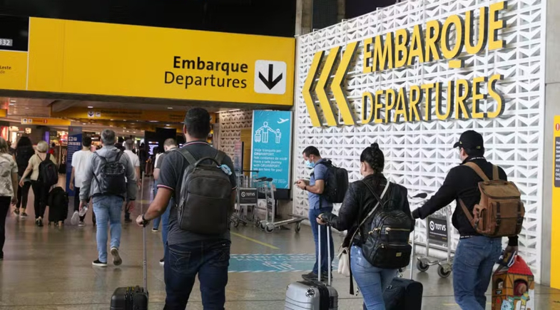 Anac atualiza regras para passageiros em casos de atraso e cancelamento de voos