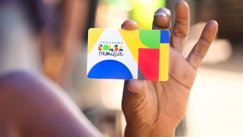 Bolsa Família terá reajuste de 15,04% e benefício mínimo sobe para R$ 691