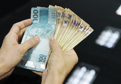 Caixa começa a pagar novo lote de dinheiro esquecido do antigo PIS/Pasep