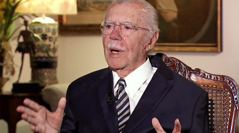 José Sarney volta a ser internado para tratar pneumonia bacteriana
