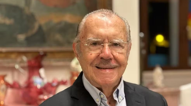 José Sarney é internado em São Luís para tratar pneumonia