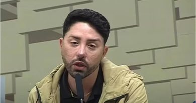 Rico Melquiades é alvo de investigação do MPE após vídeo com ameaça a funcionárias