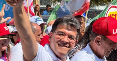Rafael Fonteles destaca abastecimento de água durante ato de campanha em São Raimundo Nonato