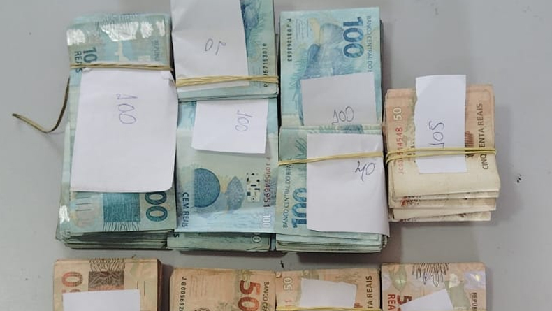 Motociclista é preso com R$ 57 mil escondidos na roupa no Centro de Teresina