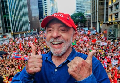 Lula completa 81 anos após vitória eleitoral e mantém curiosidade sobre a própria data de nascimento