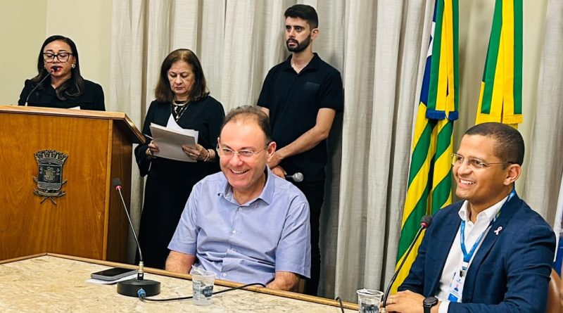 Novos conselheiros tomam posse e assumem missão de fortalecer educação em Teresina