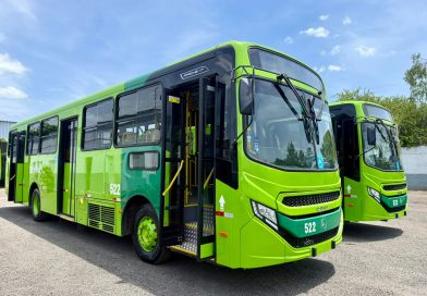 Teresina ganha dois novos ônibus com ar-condicionado em linhas da zona Norte