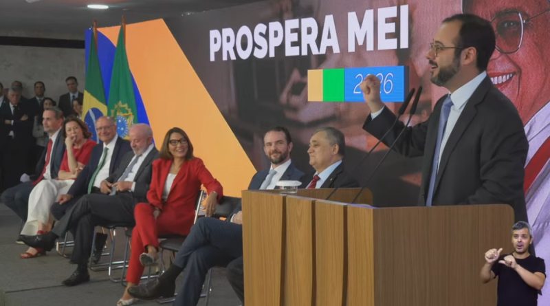 Lula anuncia medidas para aliviar dívidas de MEIs e pequenos empreendedores