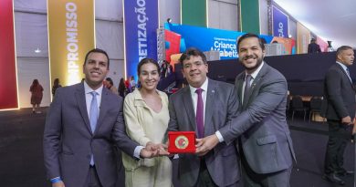 Piauí chega a 20 municípios com 100% das crianças alfabetizadas reforçando formação de professores e parceria com prefeituras
