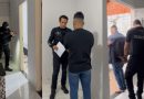 Dois homens são presos suspeitos de desviar dinheiro de maquininhas de cartão