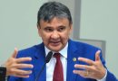 Wellington Dias entrega 35 toneladas de alimentos a 26 entidades em Teresina